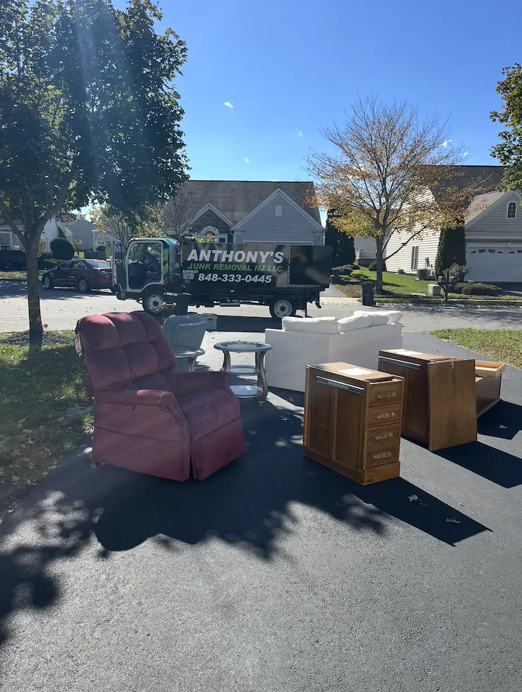 donating used items after junk removal company came to estate sale